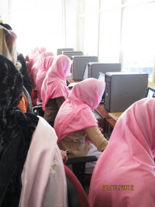 us helps afghan refugees develop skills to provide for families