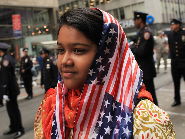 aliza fatima 12 of queens and a descendent of pakistani parents participates in the american muslim day parade on september 26 2010 in new york photo getty