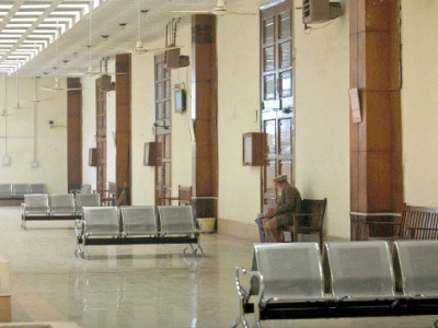 sectarian violence shia lawyer killed in targeted attack