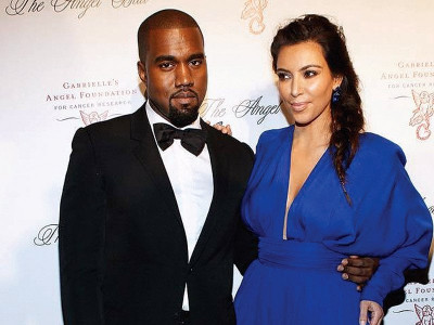 no surname change for kim kardashian