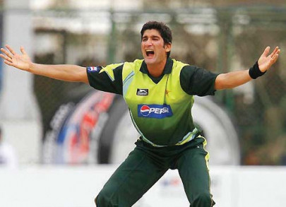 tanvir zia shine in victory over afghanistan