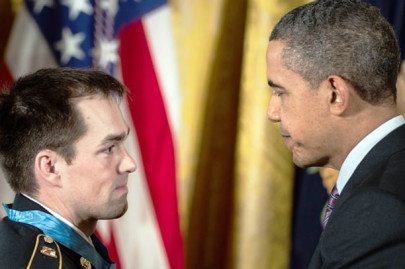 obama honors afghan war vet for gunbattle heroics