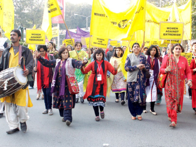 women rally on the mall photo shafiq malik express women rally on the mall photo shafiq malik express