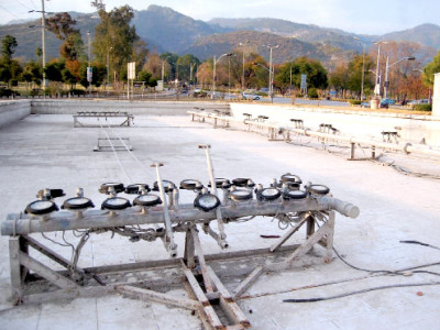 come and go fountains that were crippled after the first dance