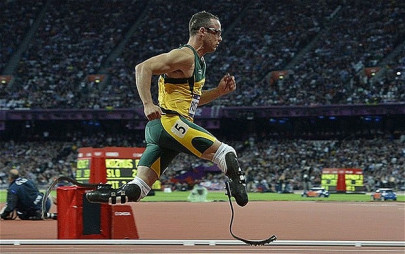 pistorious shoots girlfriend dead