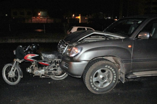the car collided with the motorcycle photo online the car collided with the motorcycle photo online