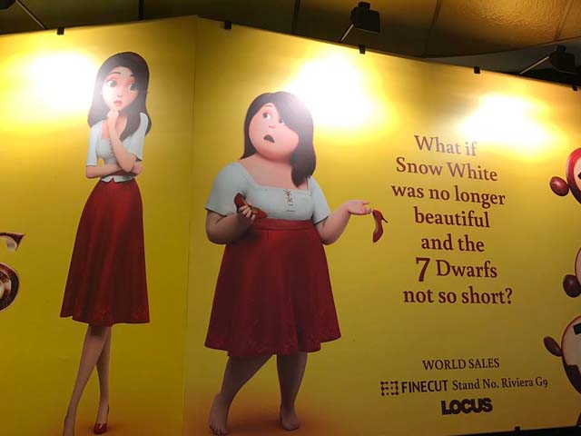 yes it is wrong to say that because snow white is fat in this movie hence she is not beautiful but it is also wrong to let yourself be perturbed by everything that you see out in the world photo twitter