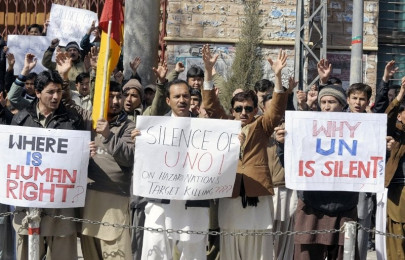 pakistan faces growing anger over sectarian bombings