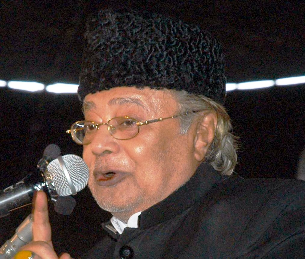 a photo showing allama talib jauhari speaking during a muharram gathering photo express