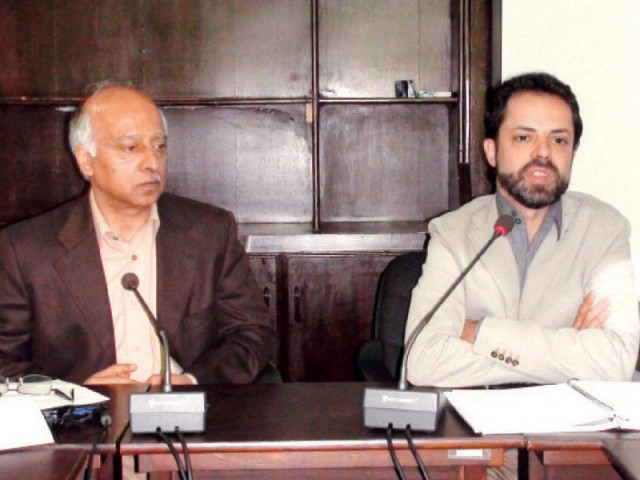 laurent gayer right presented his work on karachi at crss on wednesday photo waqas naeem express laurent gayer right presented his work on karachi at crss on wednesday photo waqas naeem express