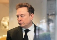 musk says it s not ok to loot a charity