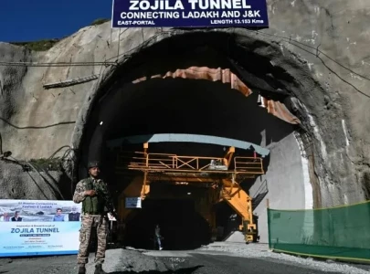 india s zojila tunnel nears completion