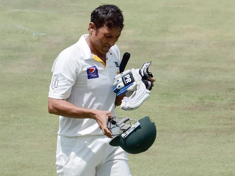 pakistan coach dav whatmore and the team management are facing heavy criticism after their whitewash defeat in the test series against south africa photo afp pakistan coach dav whatmore and the team management are facing heavy criticism after their whitewash defeat in the test series against south africa photo afp