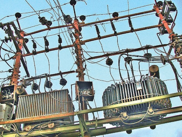 committee members call for diverting 650mw of power supply from kesc to the national grid photo file committee members call for diverting 650mw of power supply from kesc to the national grid photo file