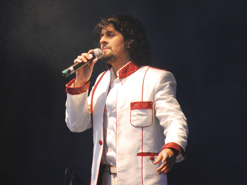 Sonu Nigam humiliated by organiser after concert