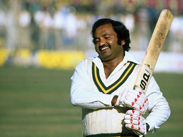 remembering mushtaq mohammad the legendary epitome of pakistan cricket captaincy