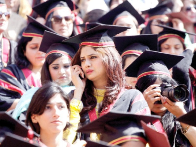 as many as 355 girls received bachelor s diplomas and 295 masters and mphil diplomas photo shafiq malik express as many as 355 girls received bachelor s diplomas and 295 masters and mphil diplomas photo shafiq malik express