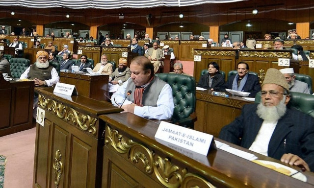 pml n chief nawaz sharif addressing the all parties conference in islamabad on thursday photo inp pml n chief nawaz sharif addressing the all parties conference in islamabad on thursday photo inp