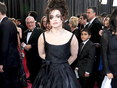 fashion police a queen from the dark side