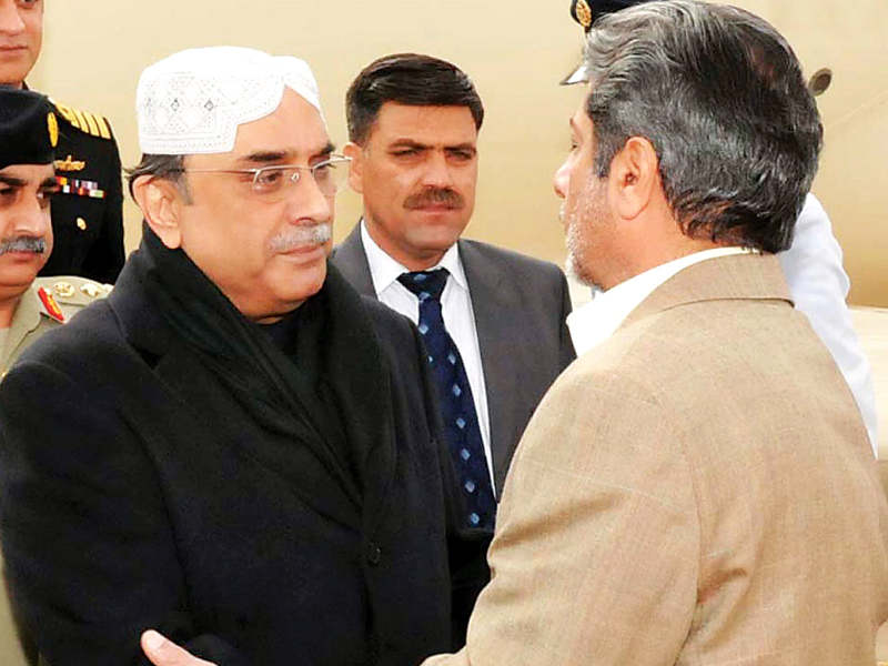 president asif ali zardari welcomed at the tarmac by balochistan governor zulfiqar ali magsi photo online