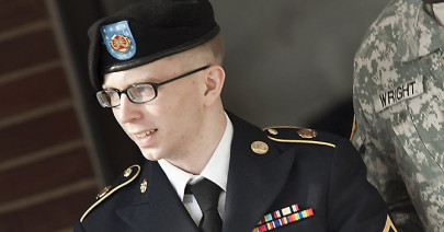 us soldier pleads guilty to misusing classified data in wikileaks case