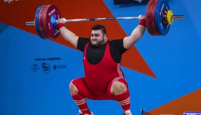 nooh dastgir butt in action at the 2022 birmingham commonwealth games where he won the gold medal photos provided by nooh s father nooh dastgir butt in action at the 2022 birmingham commonwealth games where he won the gold medal photos provided by nooh s father