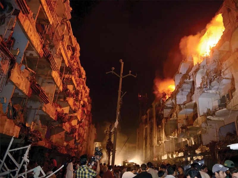 the explosion was so powerful that the fa ade of the buildings on both sides of the street crumbled burying everything below photo afp the explosion was so powerful that the fa ade of the buildings on both sides of the street crumbled burying everything below photo afp