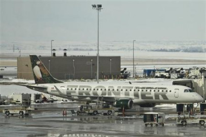 airlines looking into safety of sky high harlem shake dance