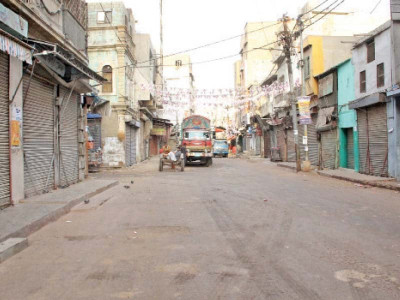karachi s main grain market shut karachi s main grain market shut