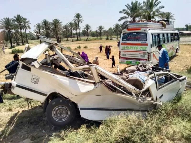 people look at the van damaged in collision with the bus which left 12 people dead on old national highway in mirpurkhas on wednesday photo nni people look at the van damaged in collision with the bus which left 12 people dead on old national highway in mirpurkhas on wednesday photo nni