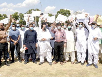 open parks or 40 000 people lose jobs