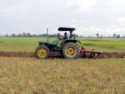 govt to develop south waziristan agri sector govt to develop south waziristan agri sector