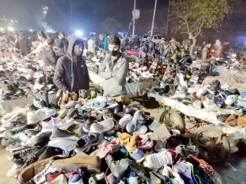 a large number of citizens frequent the used goods market in search of good deals photo hammad ellahi express