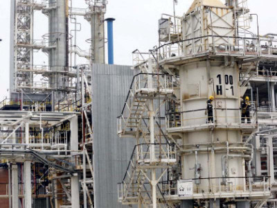 oil dips below 100 on economic worries strong dollar oil dips below 100 on economic worries strong dollar