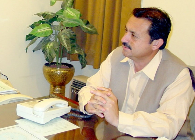 the abductors intercepted tareen s vehicle and held him his guard and driver at gunpoint before driving away in the vehicle photo file the abductors intercepted tareen s vehicle and held him his guard and driver at gunpoint before driving away in the vehicle photo file