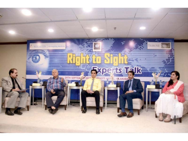diabetics advised to get regular eye check up diabetics advised to get regular eye check up