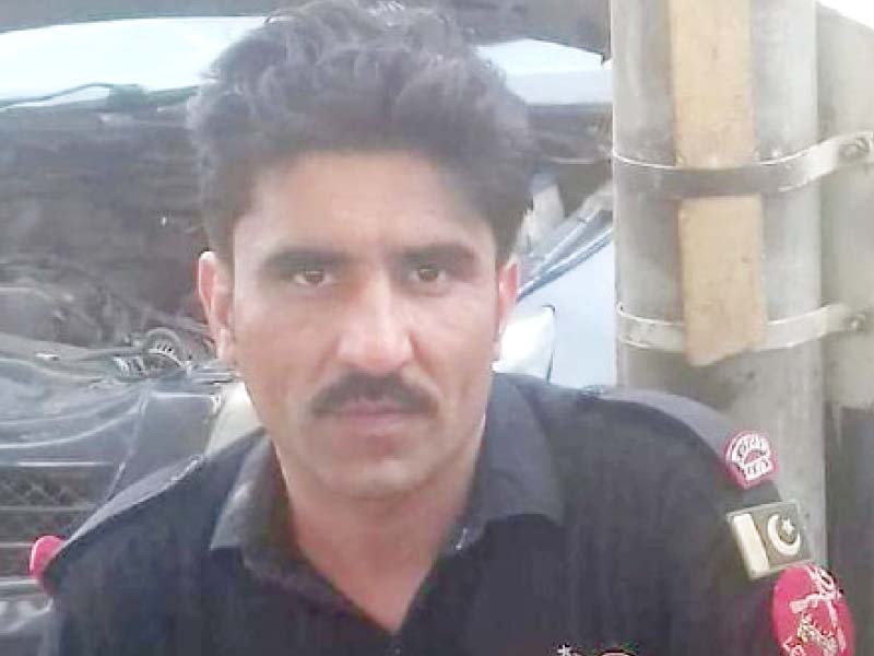 constable darmarjan zakha khel photo express