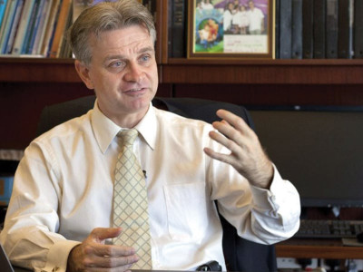 in the throes of a crisis pakistan in critical balance of payments situation says adb