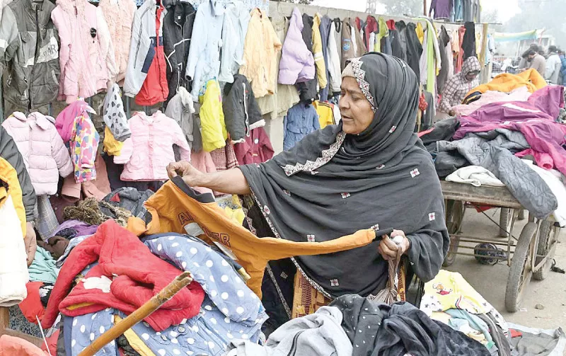 cold snap triggers spike in sale of warm clothing cold snap triggers spike in sale of warm clothing