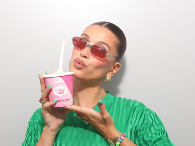 hailey bieber launches ice cream that tastes just like her smoothie hailey bieber launches ice cream that tastes just like her smoothie