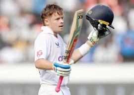 600 runs in a day within england s reach pope