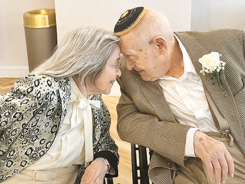 fiterman and litman at their wedding photo file