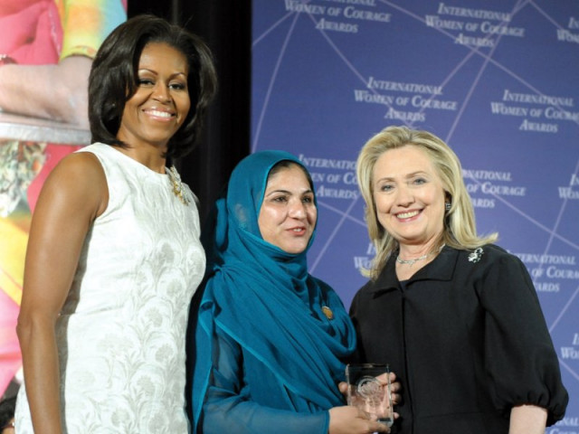 shad begum at the women of courage award ceremony flanked by us first lady michelle obama and secretary of state hillary clinton in 2012 photo courtesy shad begum shad begum at the women of courage award ceremony flanked by us first lady michelle obama and secretary of state hillary clinton in 2012 photo courtesy shad begum