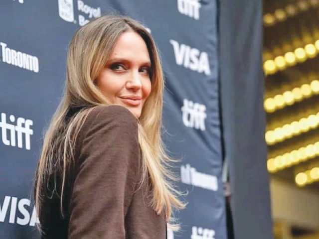 actor angelina jolie photo file