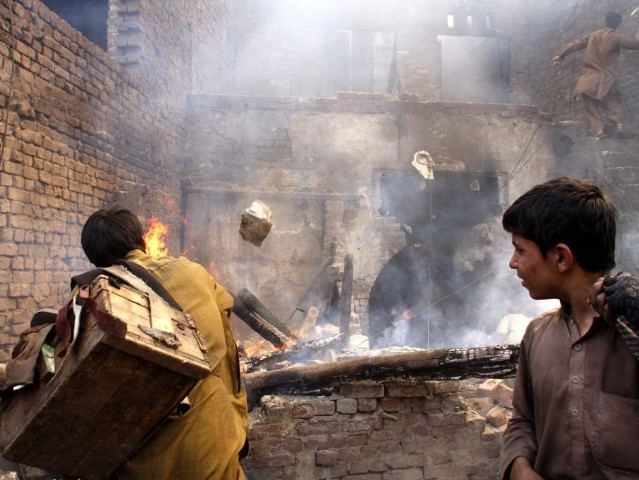 president asif ali zardari announces rs0 5 million compensation for victims of badami bagh incident photo abid nawaz express president asif ali zardari announces rs0 5 million compensation for victims of badami bagh incident photo abid nawaz express