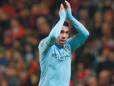tevez triple steers city to fa cup semis