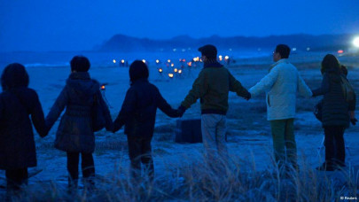 japan honours victims of 2011 quake tsunami nuclear disasters