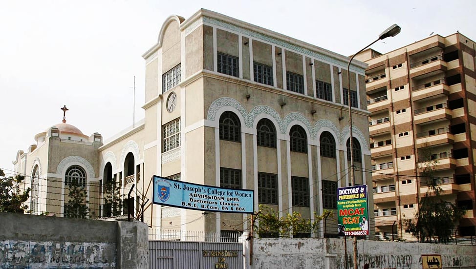 a photo showing a missionary school in karachi photo online