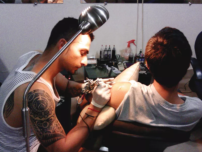 blood sweat tears and a whole lot of convincing that s what goes into making a tattoo in pakistan blood sweat tears and a whole lot of convincing that s what goes into making a tattoo in pakistan