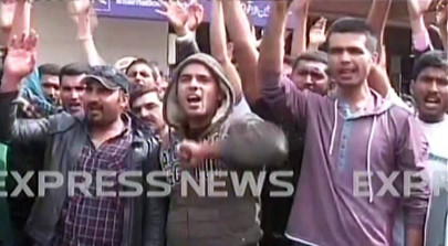 broken promises bahrain deports 450 pakistanis after alleged torture